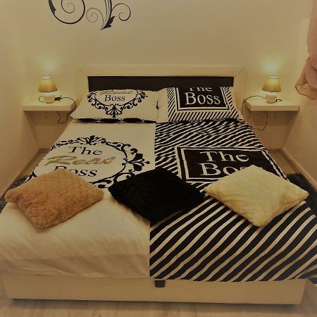 Sweet Dreams Apartment Varasd Kültér fotó